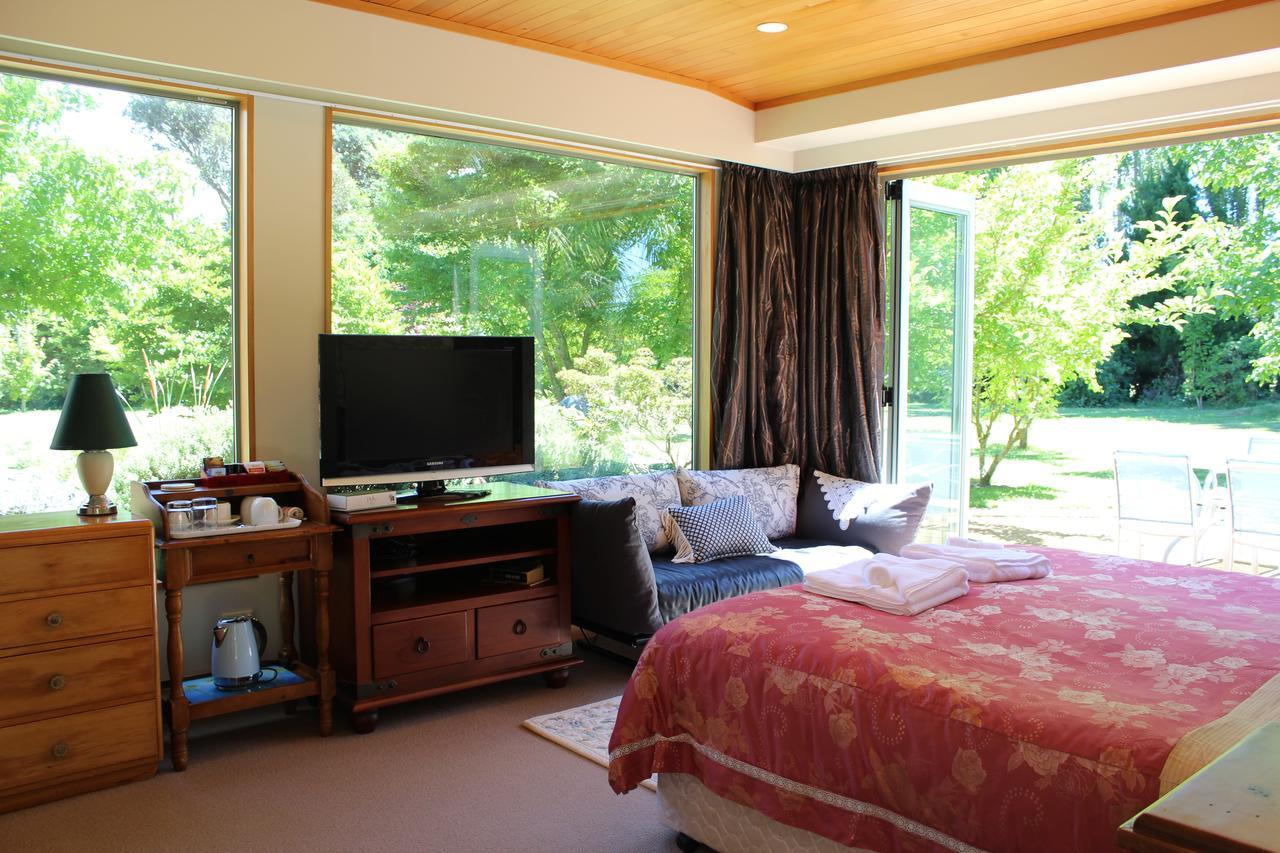Shamrock Garden B&B Airport Christchurch Exteriör bild