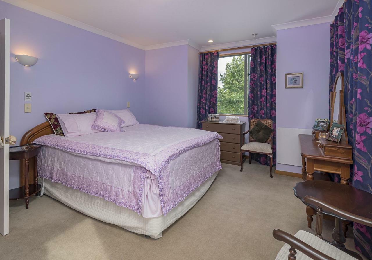 Shamrock Garden B&B Airport Christchurch Exteriör bild